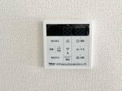 【給湯器操作パネル】