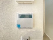 【給湯器操作パネル】