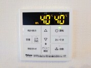 【給湯器操作パネル】