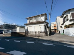 容積率200%のエリアなので比較的大きな建物も建築できます。