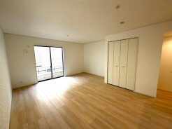 北足立郡伊奈町中央3丁目