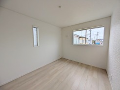 子供部屋には丁度良い洋室。サイズは