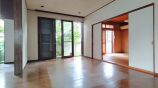 中古一戸建て