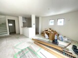  新築一戸建て