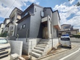  新築一戸建て
