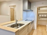  中古一戸建て