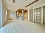  新築一戸建て
