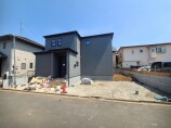  新築一戸建て