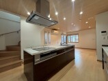  中古一戸建て