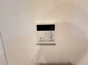 【給湯器リモコン】