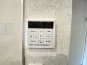 【給湯器リモコン】