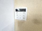 【給湯器操作パネル】