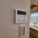 【給湯器操作パネル】
