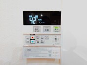 【給湯器操作パネル】