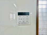 【給湯器操作パネル】