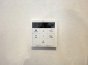 【給湯器操作パネル】