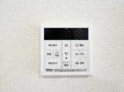 【給湯器操作パネル】