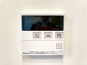【給湯器操作パネル】