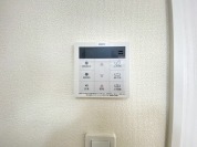 【給湯器操作パネル】