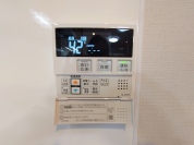 【給湯器操作パネル】