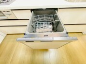 【食器洗乾燥機】