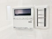 【給湯器操作パネル】