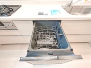 【環境にも手にも優しい、食器洗乾燥機付】