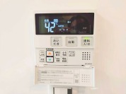 【給湯器操作パネル】