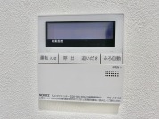【給湯器操作パネル】