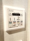 【空気もこもらず、いつもクリーンな浴室乾燥機付】