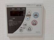 【給湯器操作パネル】