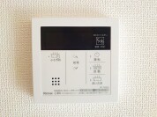 【ここから追い炊きも湯張りもワンプッシュ。】