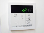 【給湯器操作パネル】