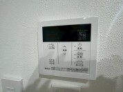 【給湯器操作パネル】
