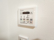 【浴室乾燥機操作パネル】