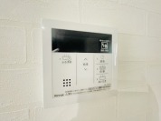 【給湯器操作パネル】