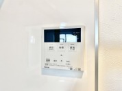 【給湯器操作パネル】