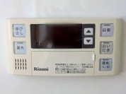 【給湯器操作パネル】