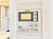 【給湯器操作パネル】