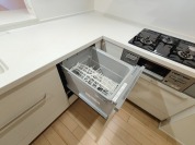 【食器洗乾燥機】