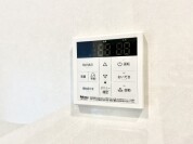 【給湯器操作パネル】