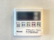 【給湯器操作パネル】