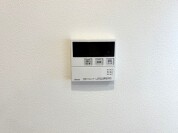 【給湯器操作パネル】