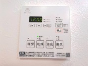 【浴室乾燥機操作パネル】