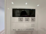 【給湯器操作パネル】