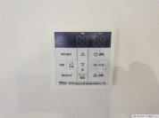 【給湯器操作パネル】