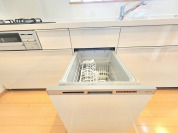 【食器洗乾燥機】