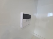 【給湯器操作パネル】