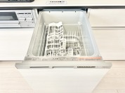 【環境にも手にも優しい、食器洗乾燥機付】