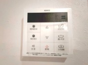 【給湯器操作パネル】
